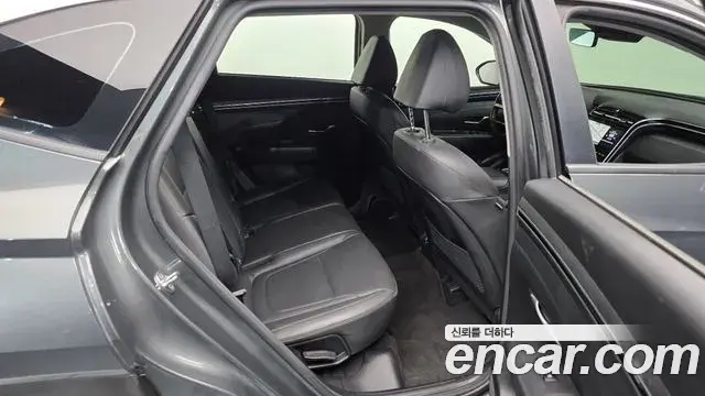 Hyundai The New Tucson 2022 — Фото 12/20