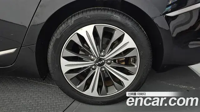 Kia K8 2022 — Photo 25/35