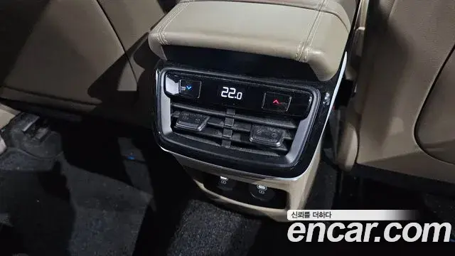 Kia K8 2022 — Photo 22/35