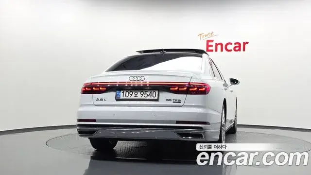 Audi A8 2019 — Фото 4/20
