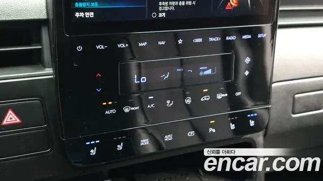 Hyundai Staria 2021 — Фото 18/20