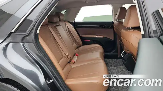 Hyundai Grandeur 2023 — Фото 11/20