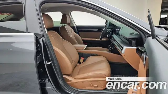 Hyundai Grandeur 2023 — Фото 12/20