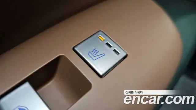 Hyundai Grandeur 2023 — Фото 19/20