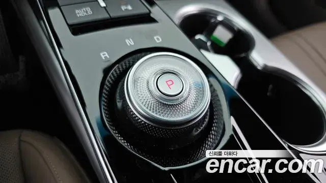 Kia K8 2023 — Şəkil 14/20