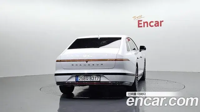 Hyundai Grandeur 2025 — Фото 4/20