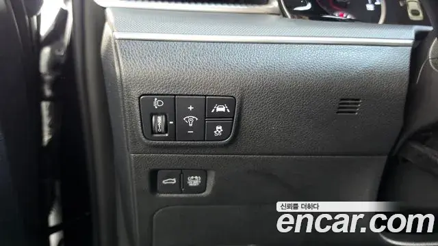 Kia K5 2021 — Şəkil 15/32