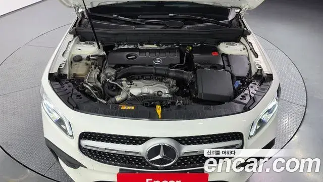 Mercedes-Benz GLB-Class 2021 — Фото 5/20