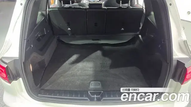 Mercedes-Benz GLB-Class 2021 — Фото 20/20