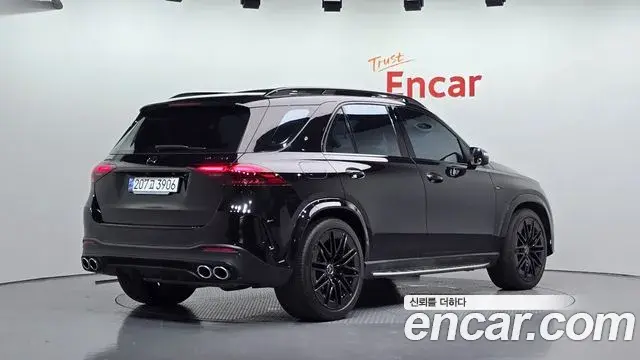 Mercedes-Benz GLE-Class 2024 — Фото 1/20