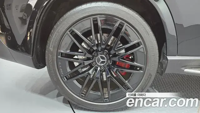 Mercedes-Benz GLE-Class 2024 — Фото 4/20