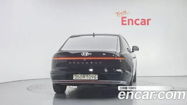 Hyundai Grandeur 2023 — Фото 4/20
