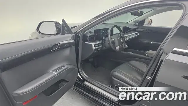 Hyundai Grandeur 2023 — Фото 10/20