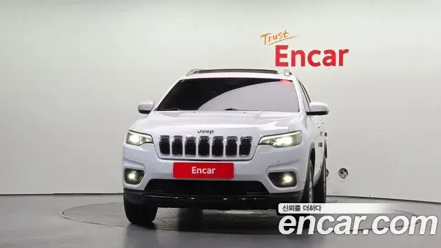 Jeep Cherokee 2019 — Photo 3/20