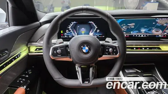 BMW 7 Series 2025 — Фото 13/20