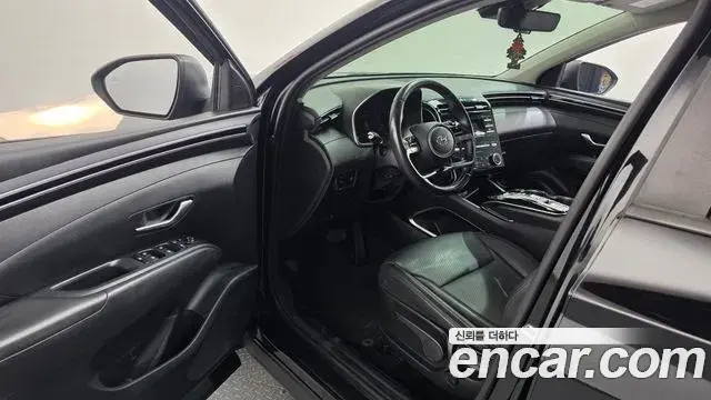 Hyundai The New Tucson 2021 — Фото 9/20