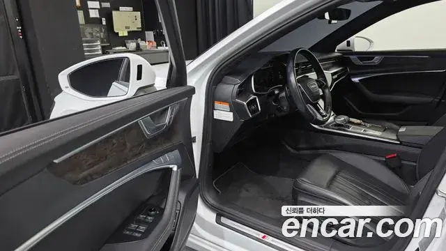 Audi A6 2021 — Фото 10/20