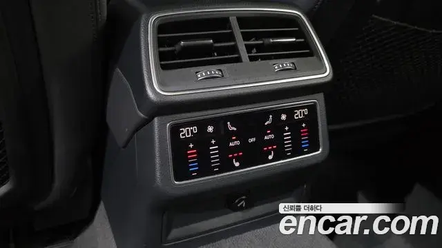 Audi A6 2021 — Фото 11/20