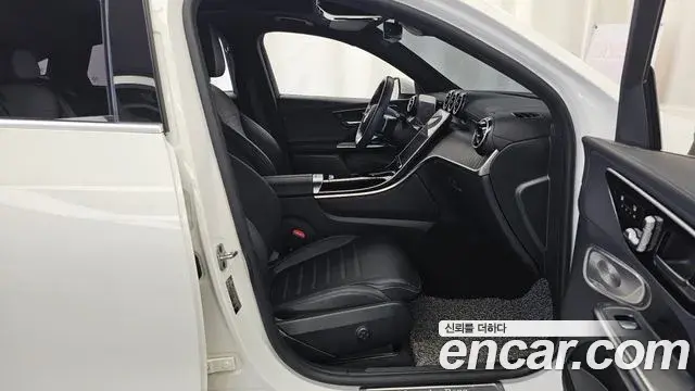 Mercedes-Benz GLC-Class 2023 — Фото 11/20