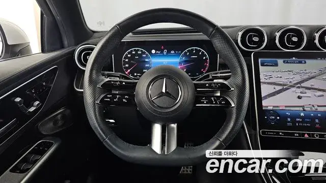 Mercedes-Benz GLC-Class 2023 — Фото 13/20