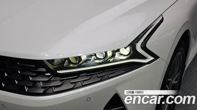 Kia K5 2021 — Photo 13/31