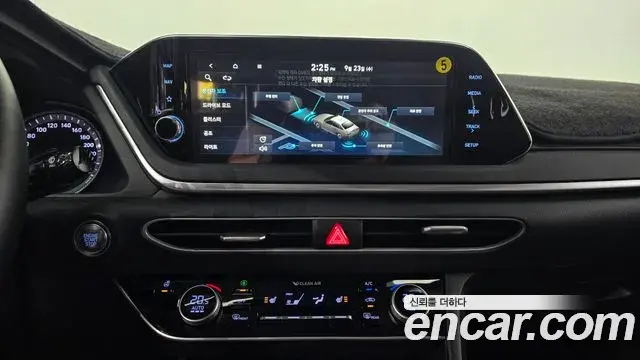 Hyundai Sonata 2022 — Фото 15/20