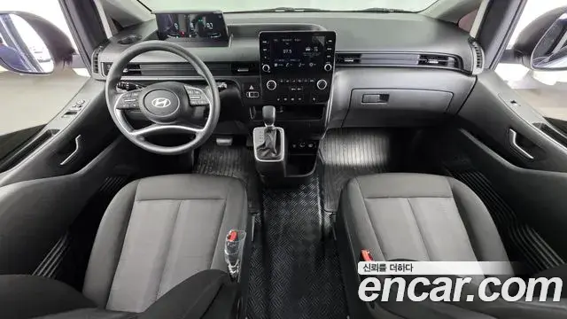 Hyundai Staria 2025 — Фото 6/20