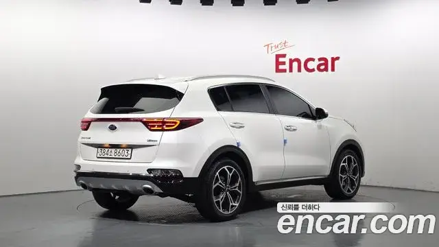 Kia Sportage The Bold 2020 — Фото 2/20
