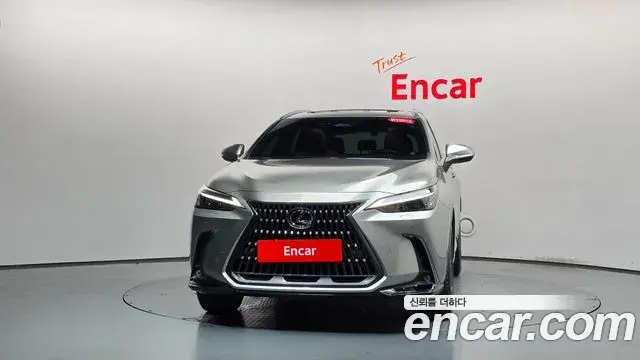 Lexus NX350h 2023 — ფოტო 1/34