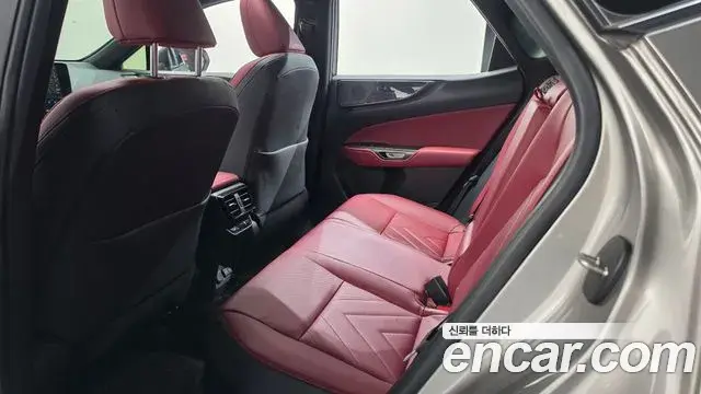 Lexus NX350h 2023 — ფოტო 20/34
