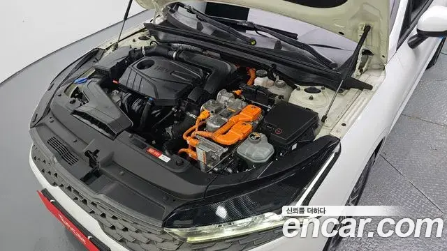 Kia K5 2020 — ფოტო 1/20