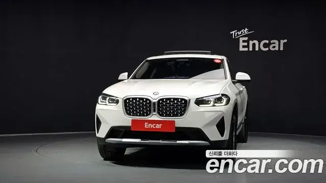 BMW X4 2024 — Фото 3/20
