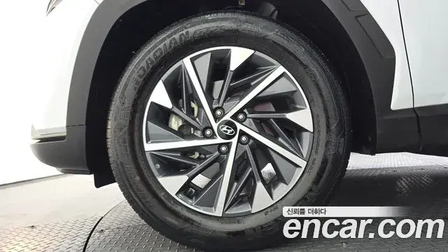 Hyundai The New Tucson 2022 — Фото 5/20