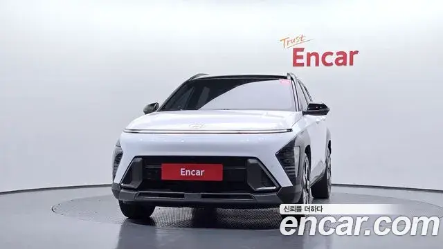 Hyundai Kona 2023 — Фото 3/20