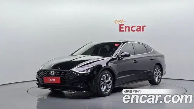 Hyundai Sonata 2022 — Фото 1/20