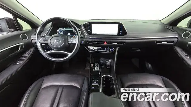 Hyundai Sonata 2022 — Фото 7/20