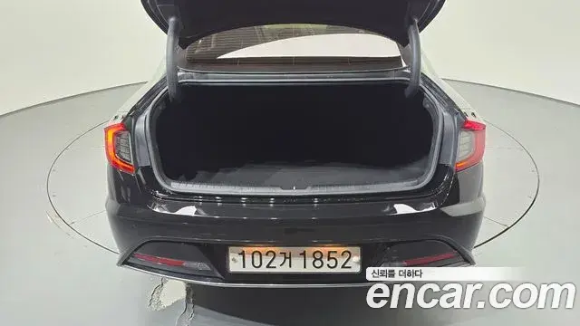 Hyundai Sonata 2022 — Фото 16/20