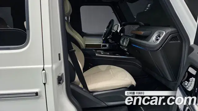 Mercedes-Benz G-Class 2025 — ფოტო 11/20