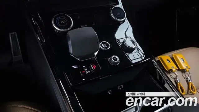 Land Rover Range Rover Sport 2023 — Şəkil 25/32