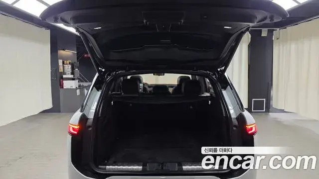 Land Rover Range Rover Sport 2023 — Şəkil 24/32