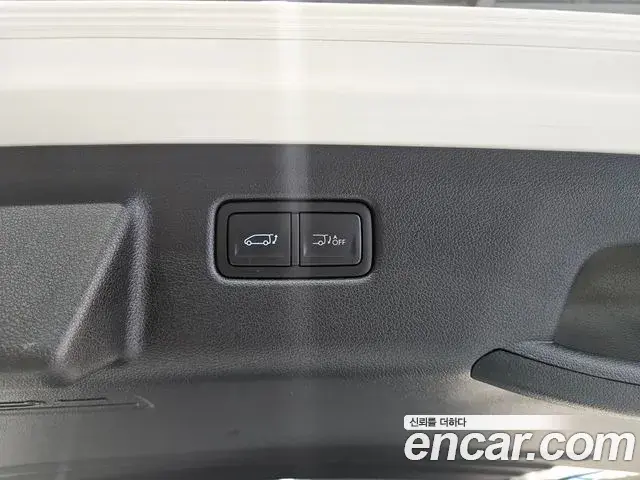 Hyundai Staria 2026 — Photo 20/20