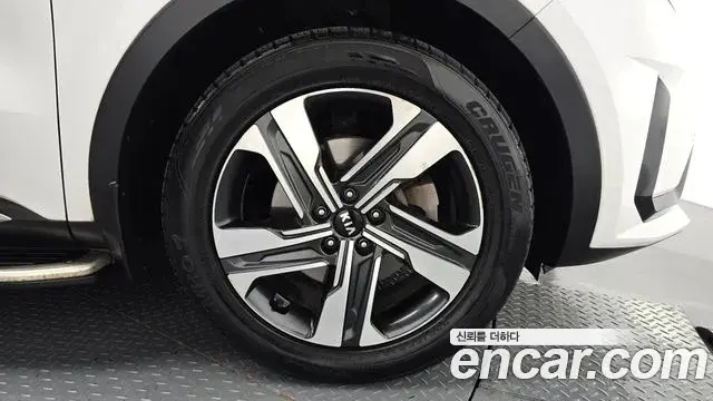Kia Sorento 2020 — Şəkil 17/32