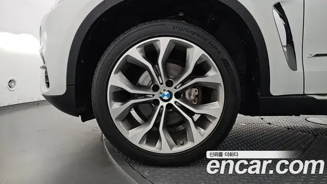 BMW X6 2018 — Фото 4/20