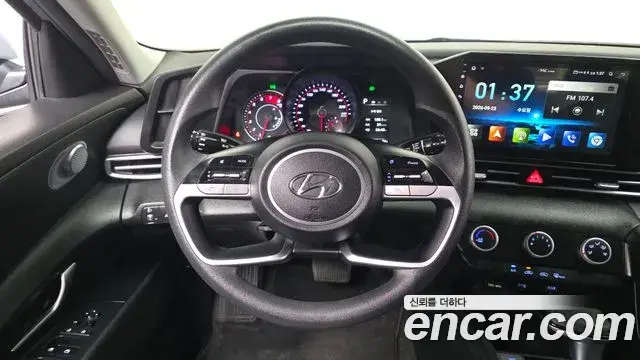 Hyundai Avante 2020 — Фото 13/20