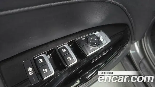 Kia K5 2020 — Şəkil 15/32