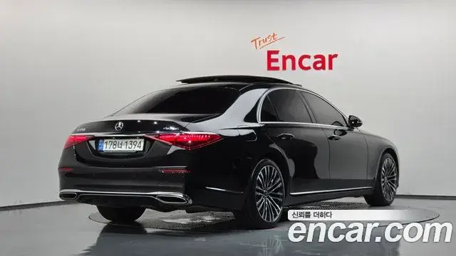 Mercedes-Benz S-Class 2022 — Фото 1/20