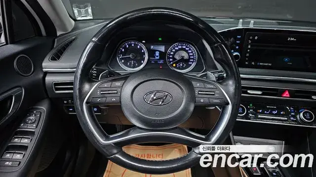 Hyundai Sonata 2019 — Фото 13/20