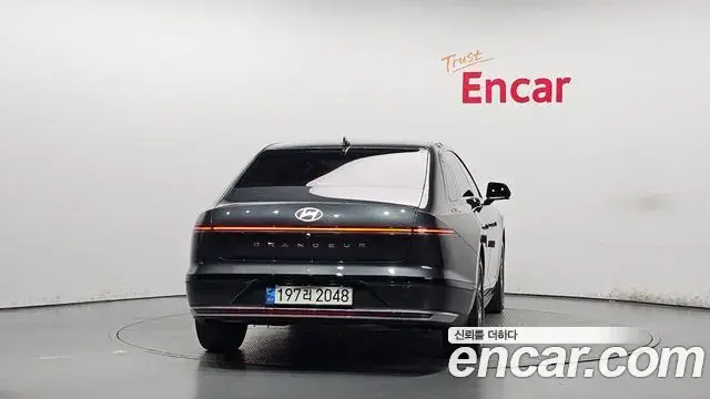 Hyundai Grandeur 2023 — Фото 4/20