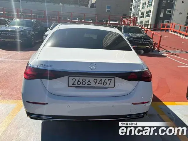 Mercedes-Benz E-Class 2026 — Şəkil 3/4