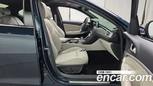 Genesis G70 2022 — Şəkil 35/35